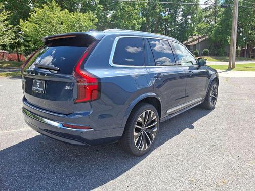 2026 Volvo XC90 B5 Plus 7-Seater
