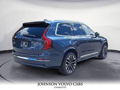 2026 Volvo XC90 B5 Plus 7-Seater