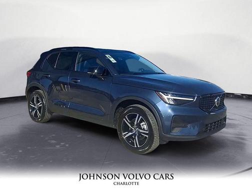2026 Volvo XC40 B4 Core