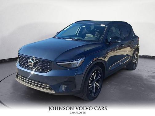 2026 Volvo XC40 B4 Core