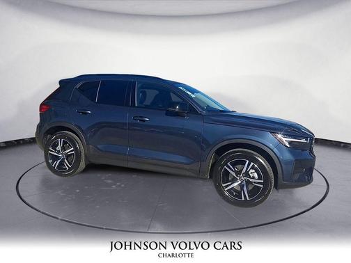2026 Volvo XC40 B4 Core