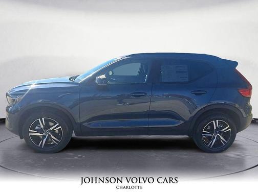 2026 Volvo XC40 B4 Core
