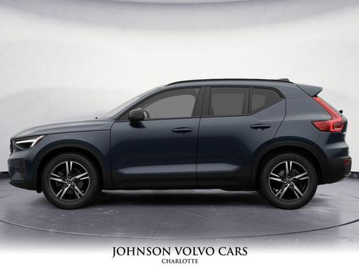 2026 Volvo XC40 B4 Core