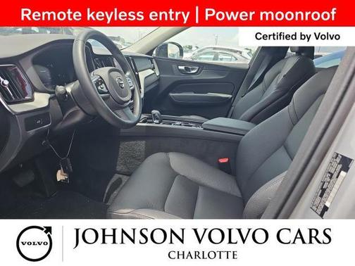 2025 Volvo XC60 B5 Plus