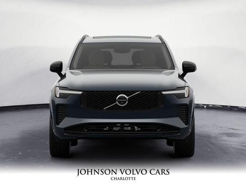 2026 Volvo XC90 B6 Ultra Dark Theme 6-Seater