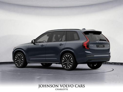 2026 Volvo XC90 B6 Ultra Dark Theme 6-Seater