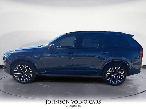 2026 Volvo XC90 B6 Ultra Dark Theme 6-Seater