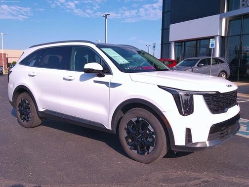 2025 Kia Sorento S