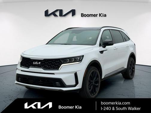 White Pearl 2022 Kia Sorento SX