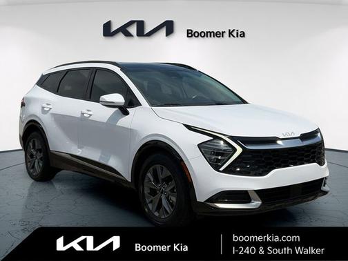 White Pearl 2024 Kia Sportage SX