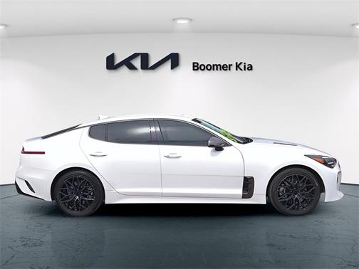 2023 Kia Stinger GT-Line