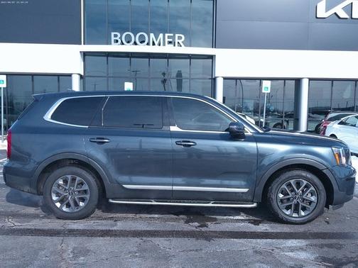 2024 Kia Telluride LX
