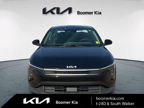 Aurora Black 2025 Kia K4 LX