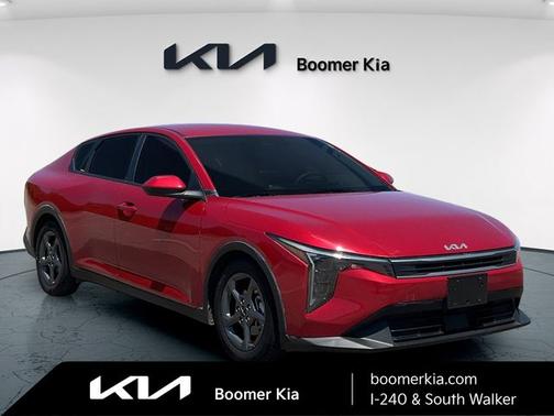 Currant Red 2025 Kia K4 LXS