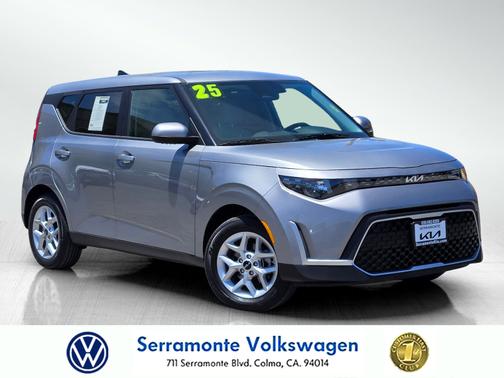 Gravity Gray 2025 Kia Soul LX