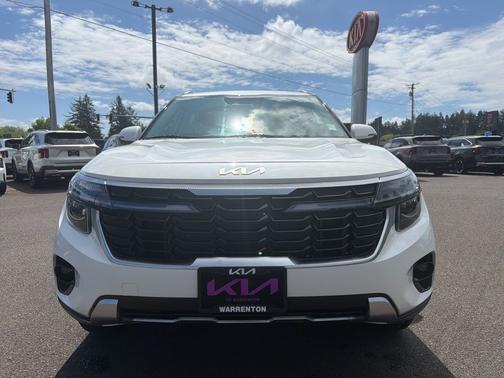 Snow White Pearl 2025 Kia Seltos S