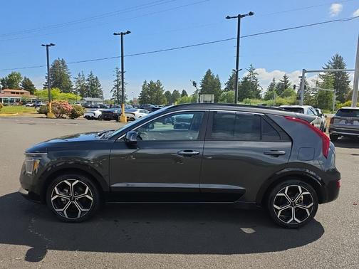 Graphite Gray 2023 Kia Niro SX Touring