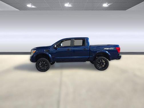 2017 Nissan Titan PRO-4X