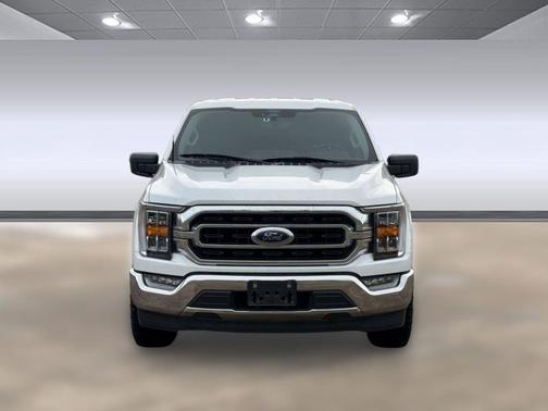 OXFORD WHITE 2022 Ford F-150 XLT