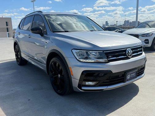 2021 Volkswagen Tiguan 2.0T SE R-Line Black