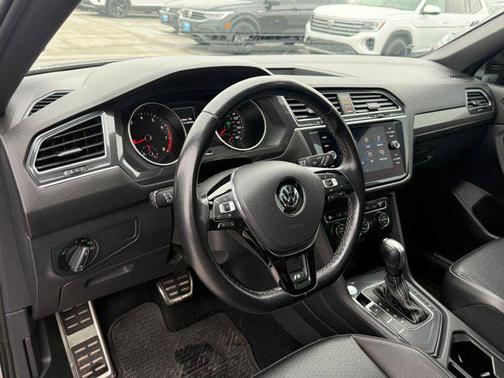 2021 Volkswagen Tiguan 2.0T SE R-Line Black