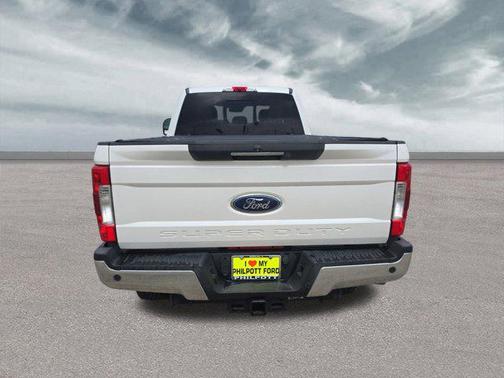 2017 Ford F-350 Lariat