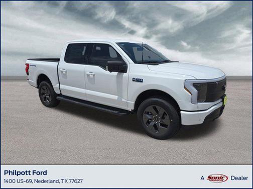 2025 Ford F-150 Lightning Flash