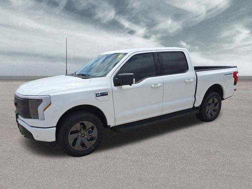 2025 Ford F-150 Lightning Flash