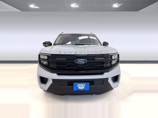 SPACE SILVER METALLIC 2025 Ford Expedition Max Active 4x4