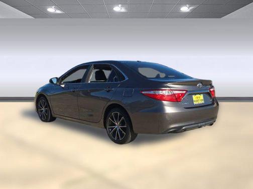 2016 Toyota Camry XSE