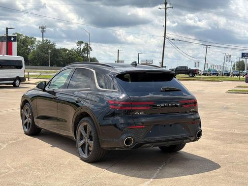 Vik Black 2023 Genesis GV70 2.5T AWD