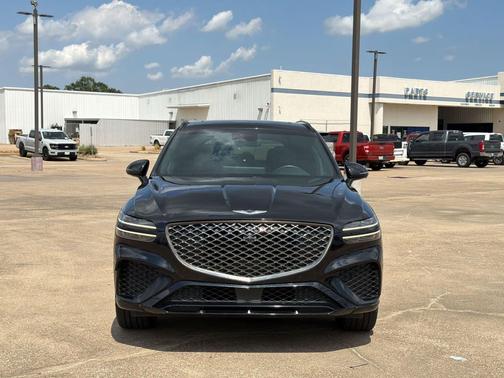 Vik Black 2023 Genesis GV70 2.5T AWD