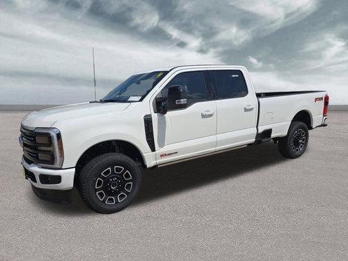 2025 Ford F-350 Platinum
