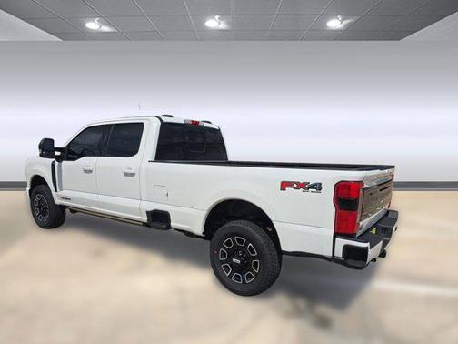 2025 Ford F-350 Platinum