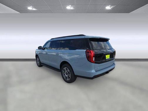 2025 Ford Expedition Max Active 4x2