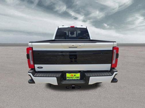 2025 Ford F-350 Platinum