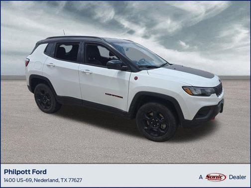 2023 Jeep Compass Trailhawk