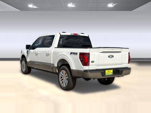 STAR WHITE METALLIC TRICOAT 2026 Ford F-150 King Ranch