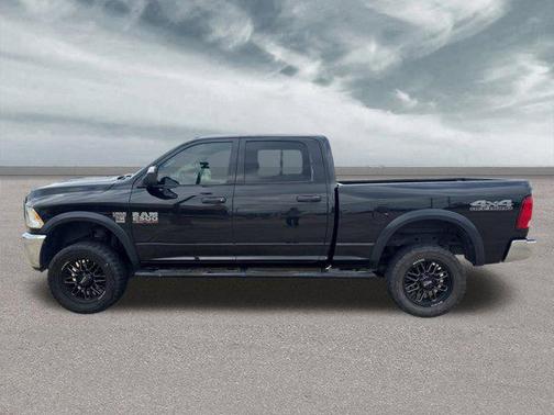 2018 RAM 2500 Tradesman Crew Cab 4x4 6'4' Box