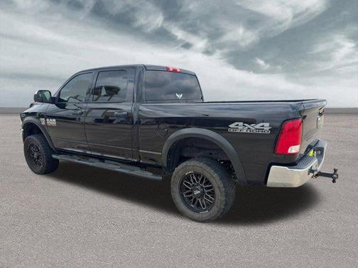 2018 RAM 2500 Tradesman Crew Cab 4x4 6'4' Box