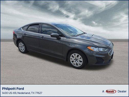 2019 Ford Fusion S
