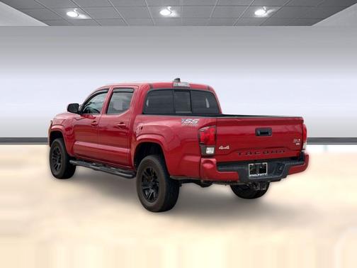 Barcelona Red Metallic 2022 Toyota Tacoma SR