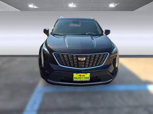 2021 Cadillac XT4 Premium Luxury