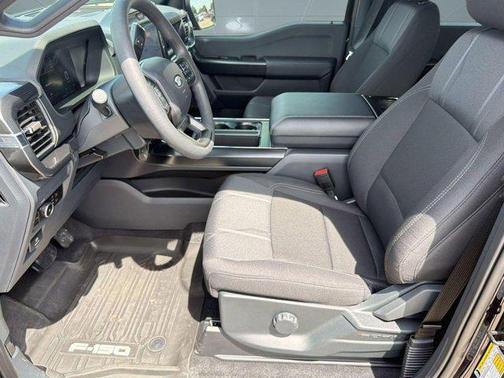 AGATE BLACK METALLIC 2026 Ford F-150 STX