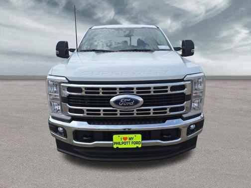 2025 Ford F-250 XLT