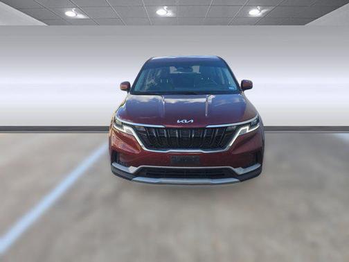 2024 Kia Carnival LX