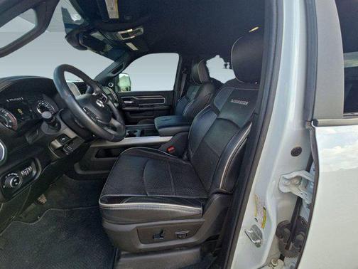 2024 RAM 3500 Laramie Mega Cab 4x4 6'4' Box