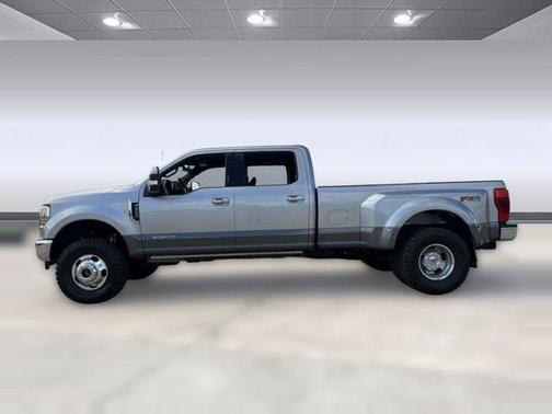 ICONIC SILVER 2022 Ford F-350 Lariat