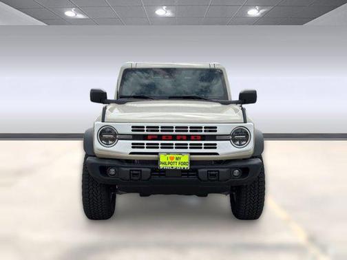 DESERT SAND 2026 Ford Bronco Heritage Edition