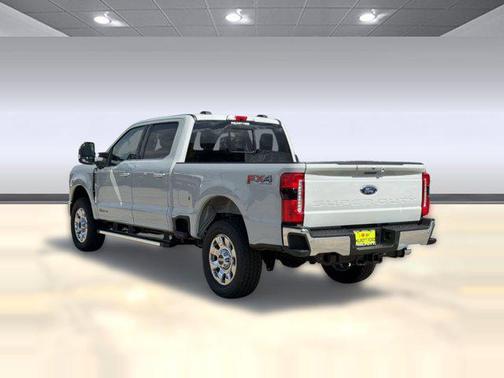 AVALANCHE 2026 Ford F-250 Lariat